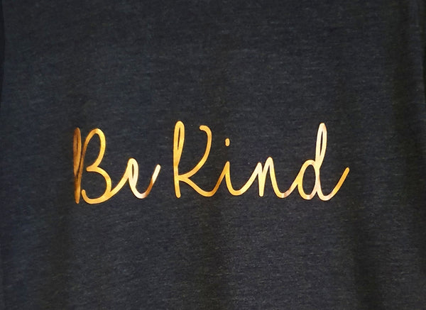 Adult 'Be Kind' T-shirt - Snuggles and Kisses