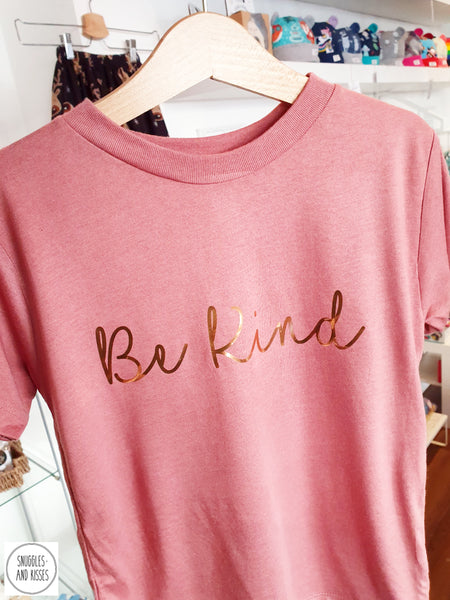 Kids Be Kind T-shirt - Snuggles and Kisses