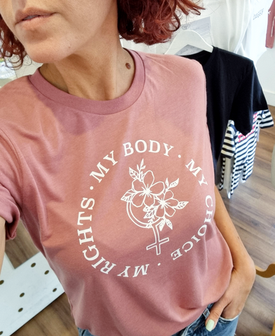 Adult 'My Body. My Choice. My Rights' Floral/Feminist Sign Design T-shirt